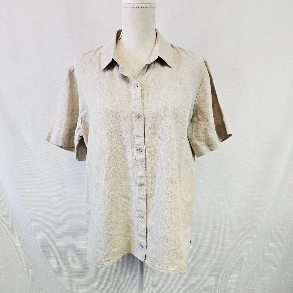 Eileen Fisher Short-Sleeve Linen Blend Button Down Shirt size Medium - Picture 2 of 8